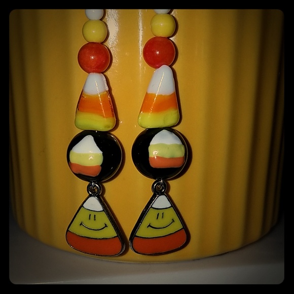 MY OWN Jewelry - Handcrafted GHOUL FOOD, HALLOWEEN'S FAV.TREAT🎃☠👻